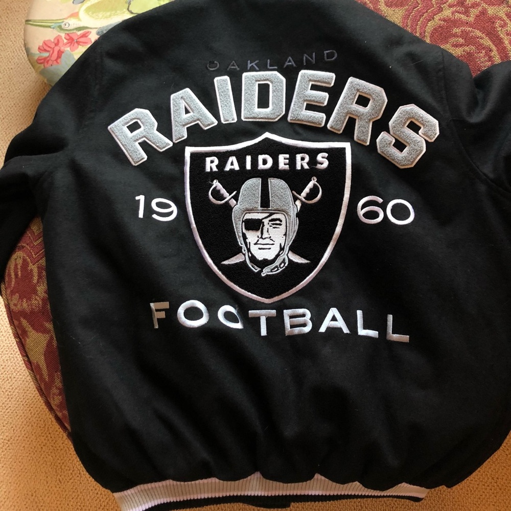 AUTHENTIC RAIDERS NFL LETTERMAN